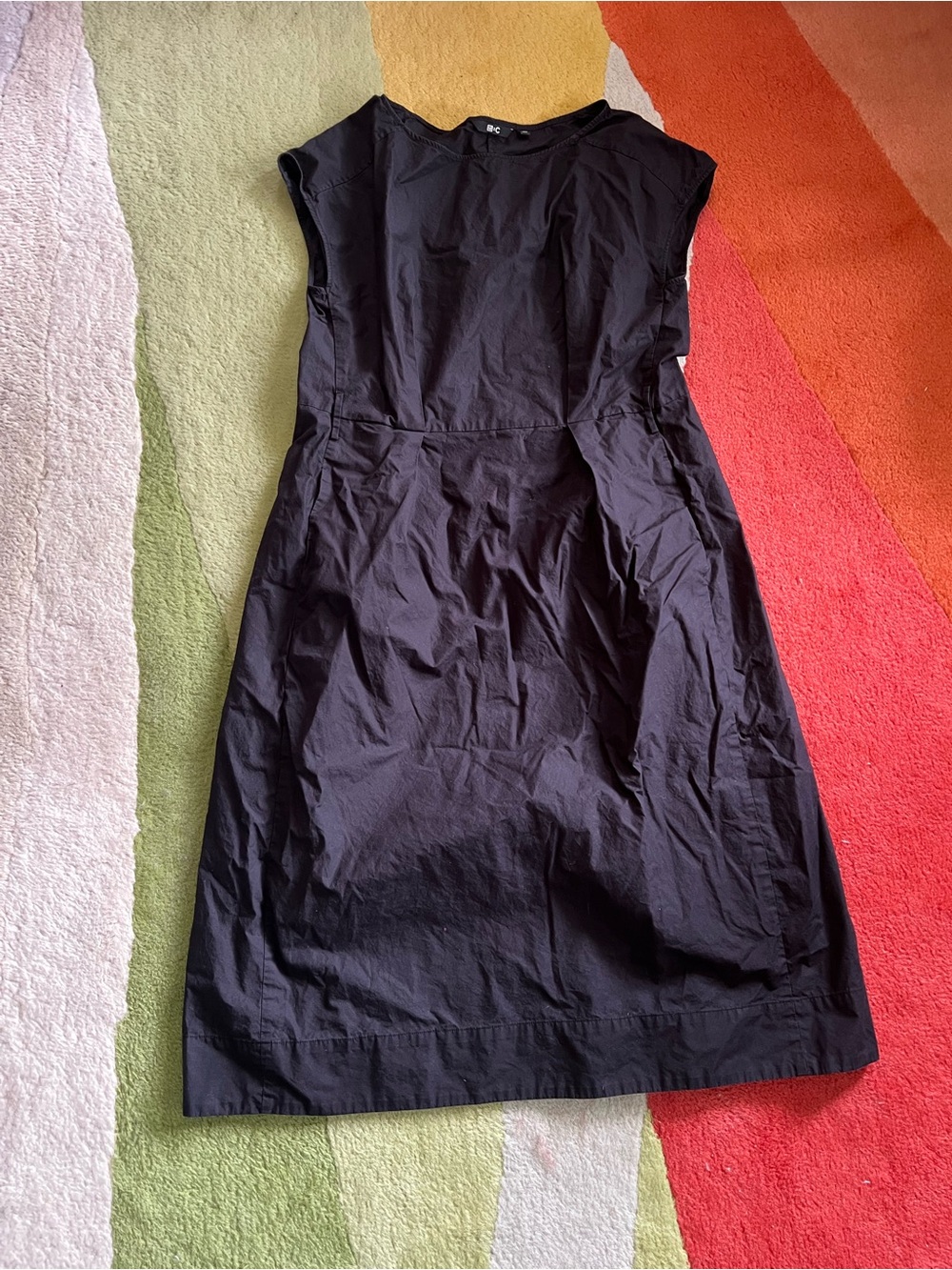 Uniclo : C Classic Black Women's Dress - Poplin pockets